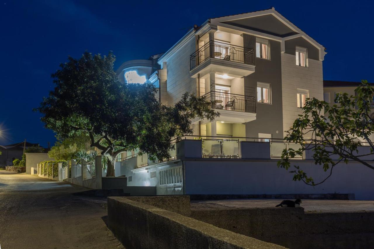 Villa Mihaela Трогір Екстер'єр фото